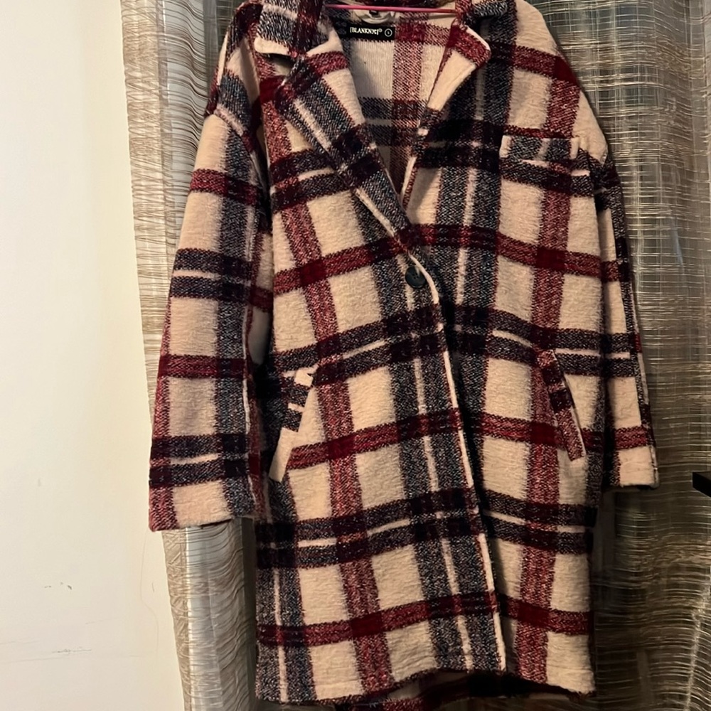 Blank NYC Oversized Plaid Shacket Size Small  Great Condition.